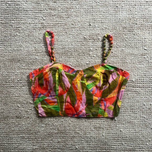 FARM Rio Top - Brand New Without Tags - Picture 5 of 10